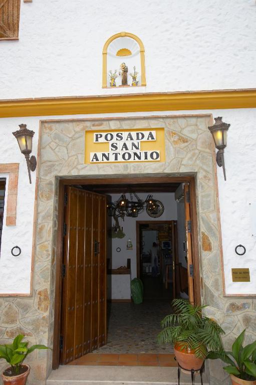 Hotel Posada San Antonio El Bosque Luaran gambar